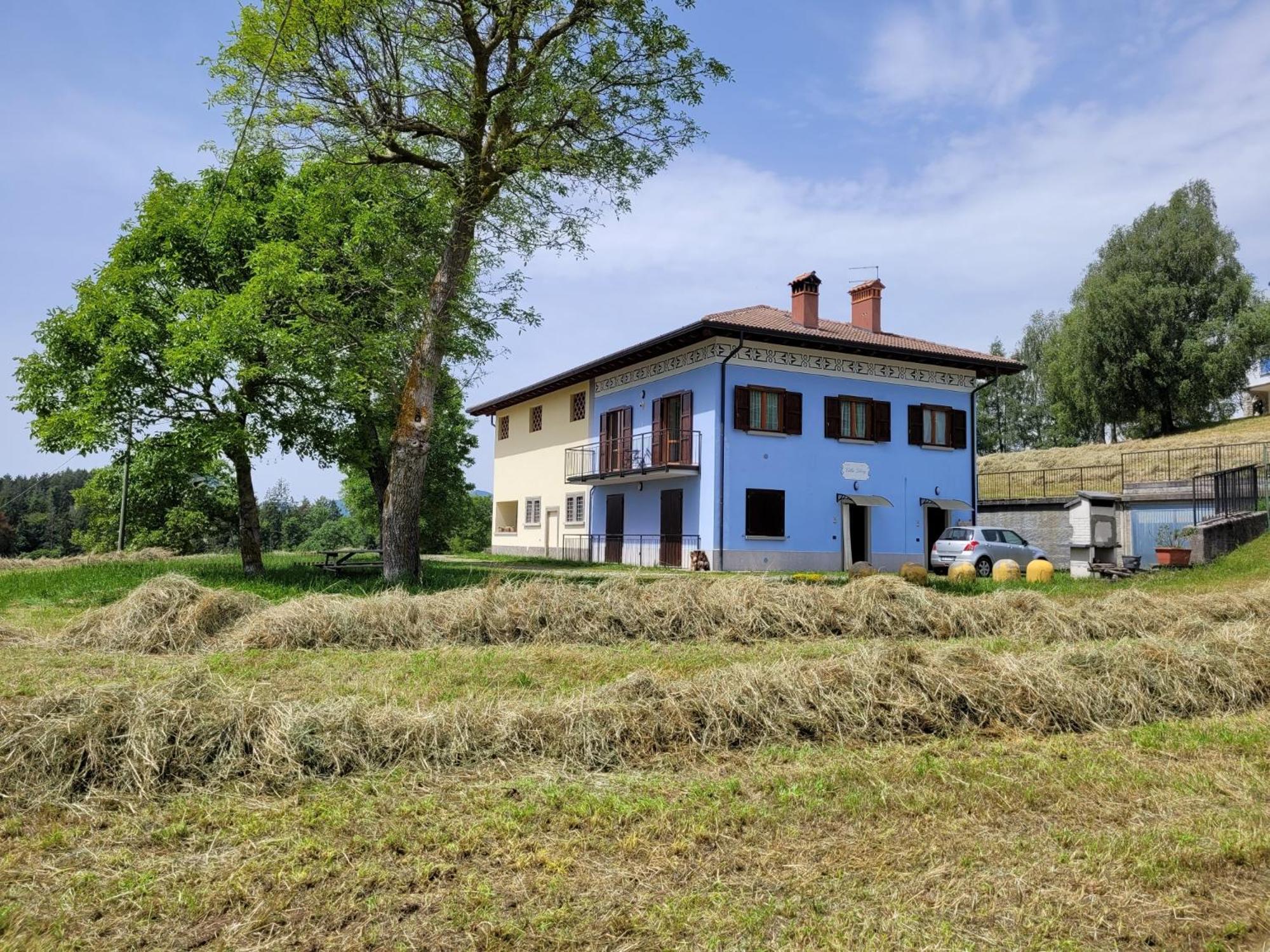 Villa Glory Mountain Lake Iseo Hospitality Bossico Екстериор снимка